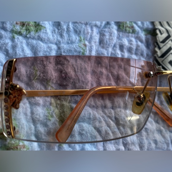 Versace Sunglasses. Vintage. Pink ish hue lenses. Well loved. - Picture 14 of 16
